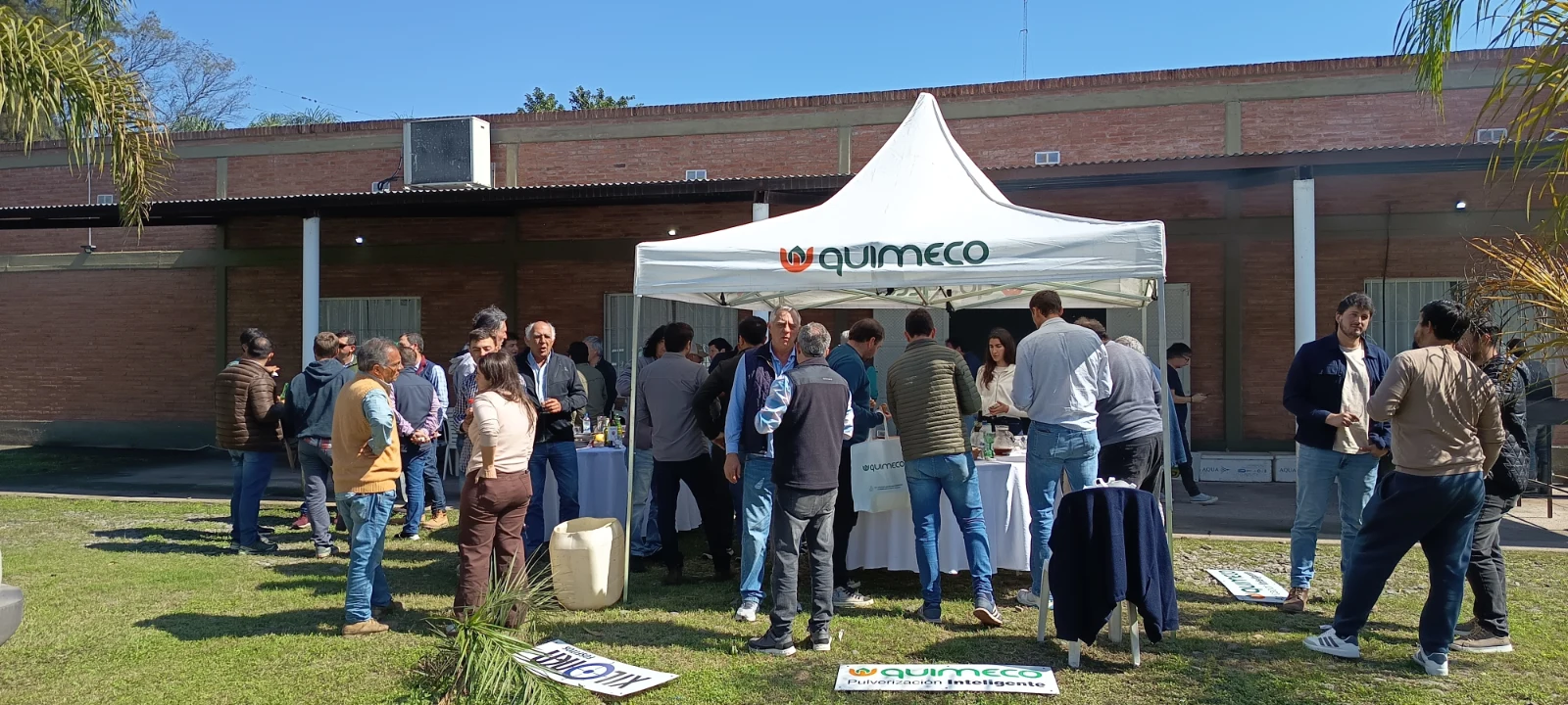 Capacitación técnica sobre adyuvantes y mezclas de fitosanitarios